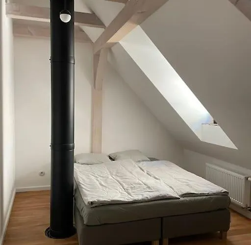 Mezi Domky Cesky Krumlov